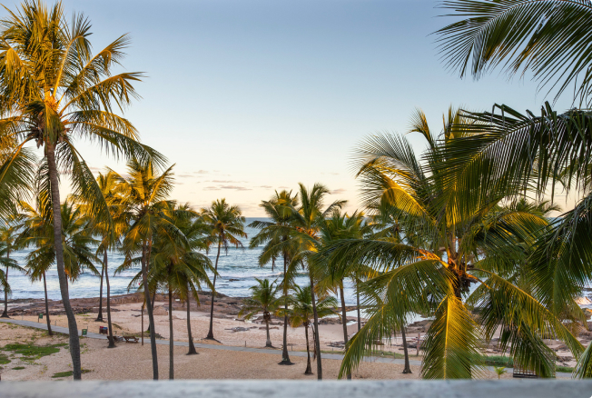 Os únicos resorts pé na areia que você vai encontrar na região