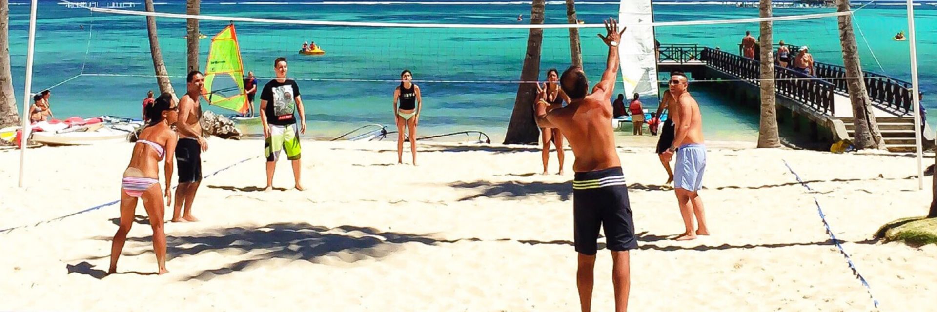 Esportes de verão: onde surgiu o vôlei de praia?