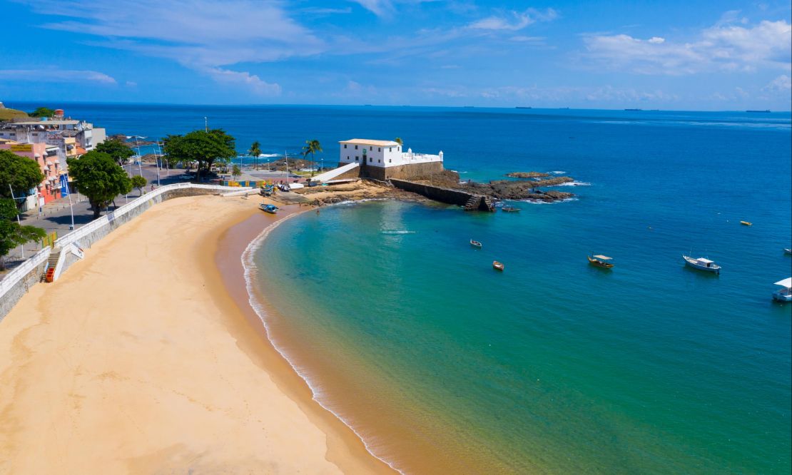 Porto da Barra: mergulhe nas águas calmas de Salvador