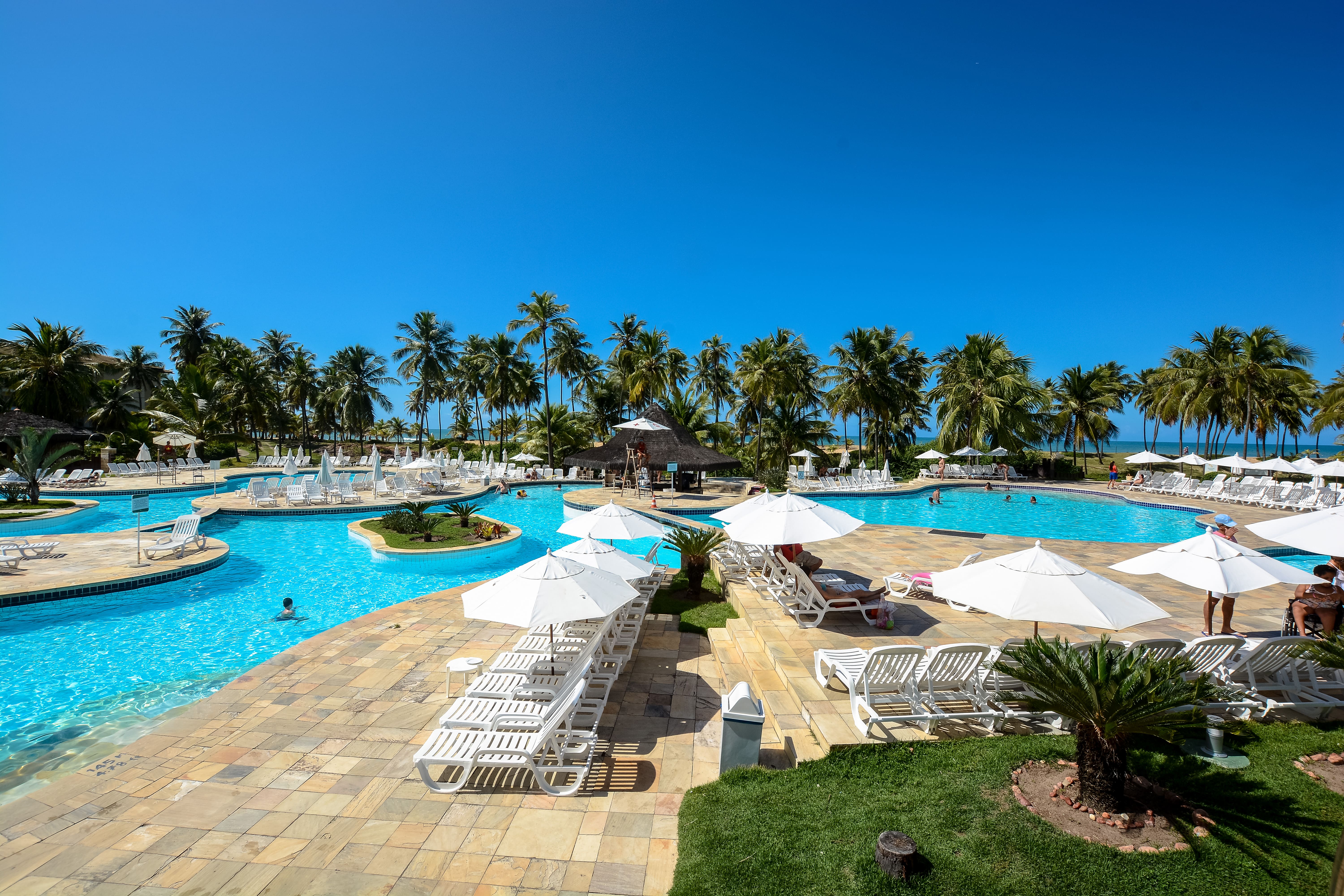 Piscina dos Resorts Coquetel